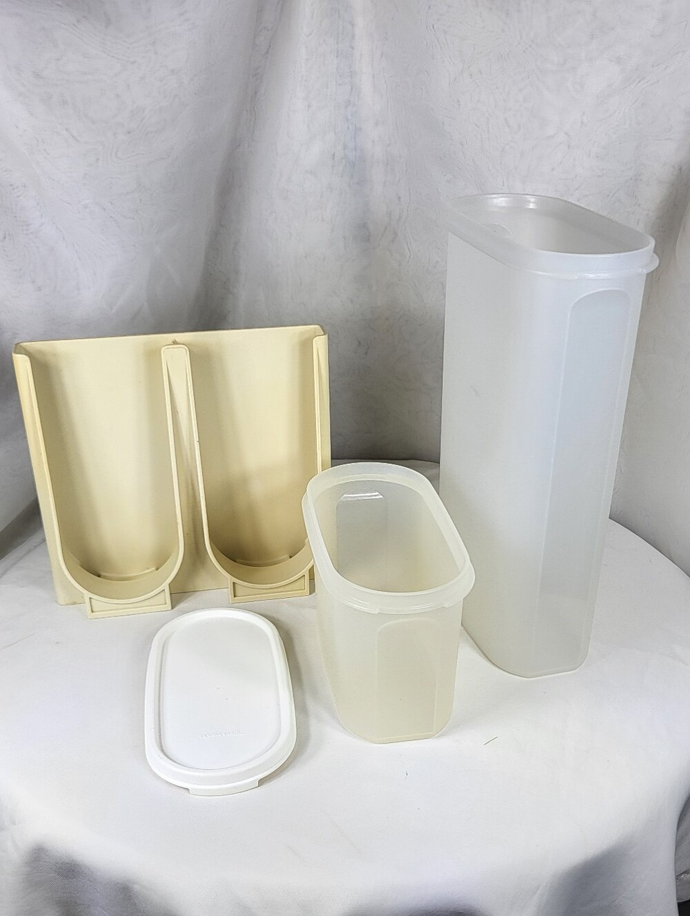 Tupperware Modular Mates Oval Storage Containers With Storage Rack - Picture 2 of 15